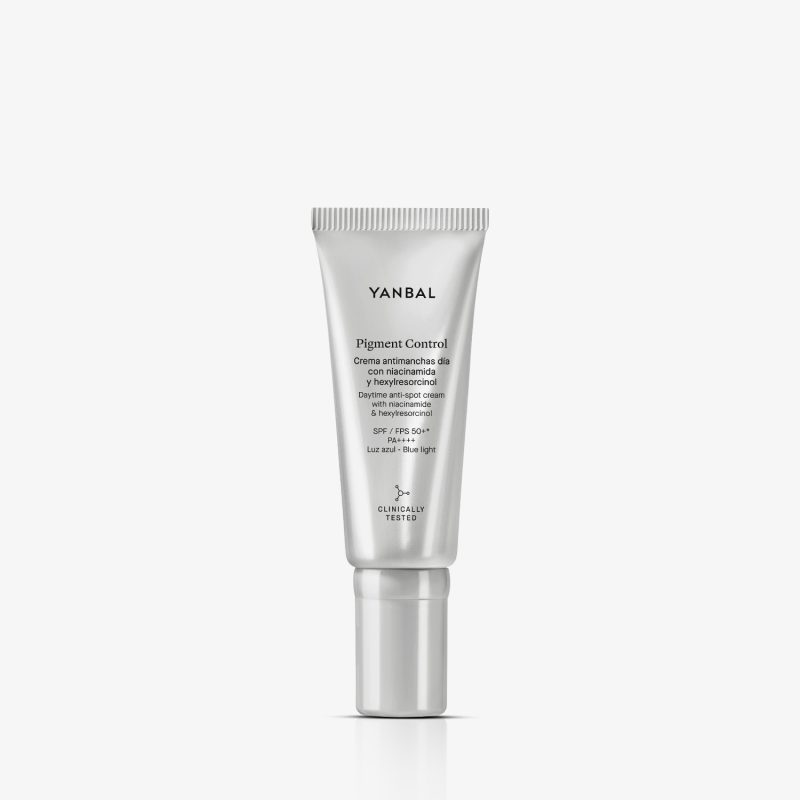 Crema Antimanchas Día SPF50+ Pigment Control
